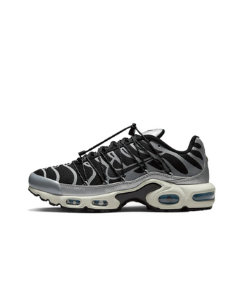 Air Max Plus Lace Toggle Black Grey